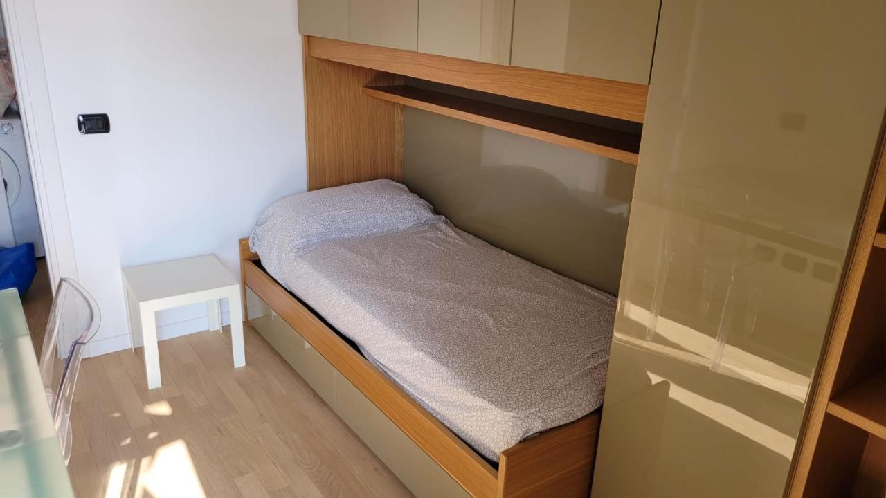 Meda Cozy Flat Apartment Milano Exterior foto